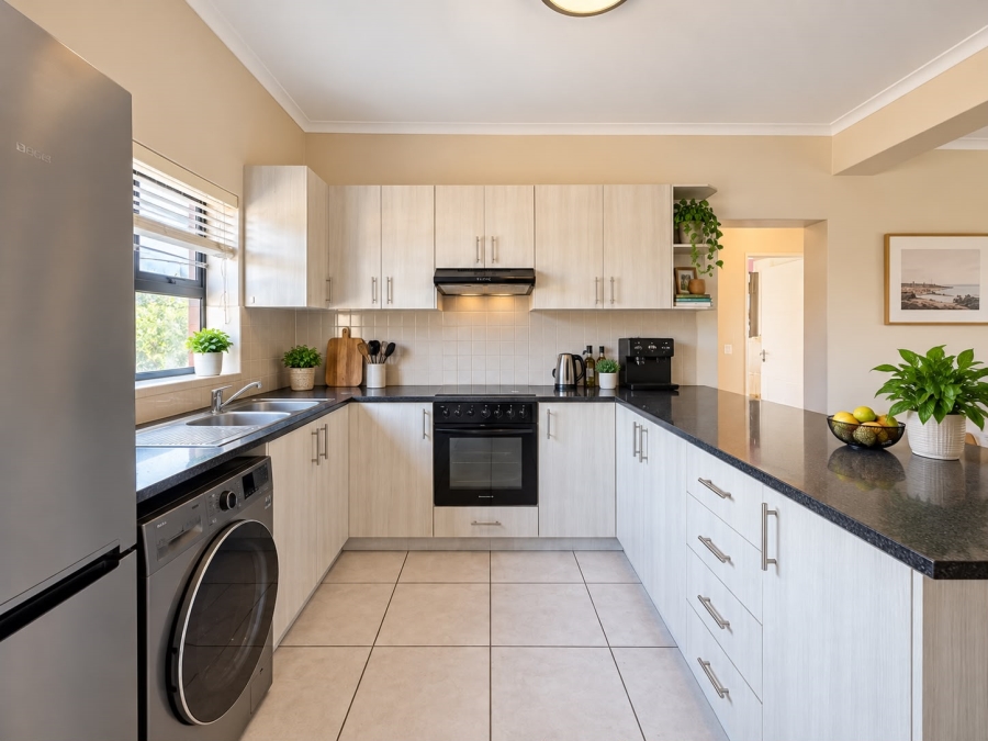 2 Bedroom Property for Sale in Kenilworth Western Cape